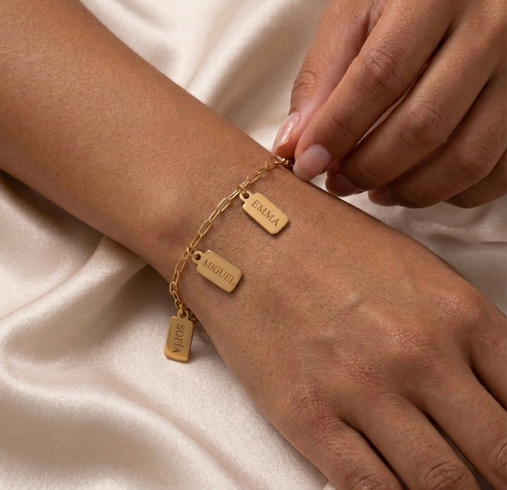 BRAZALETE TAGS