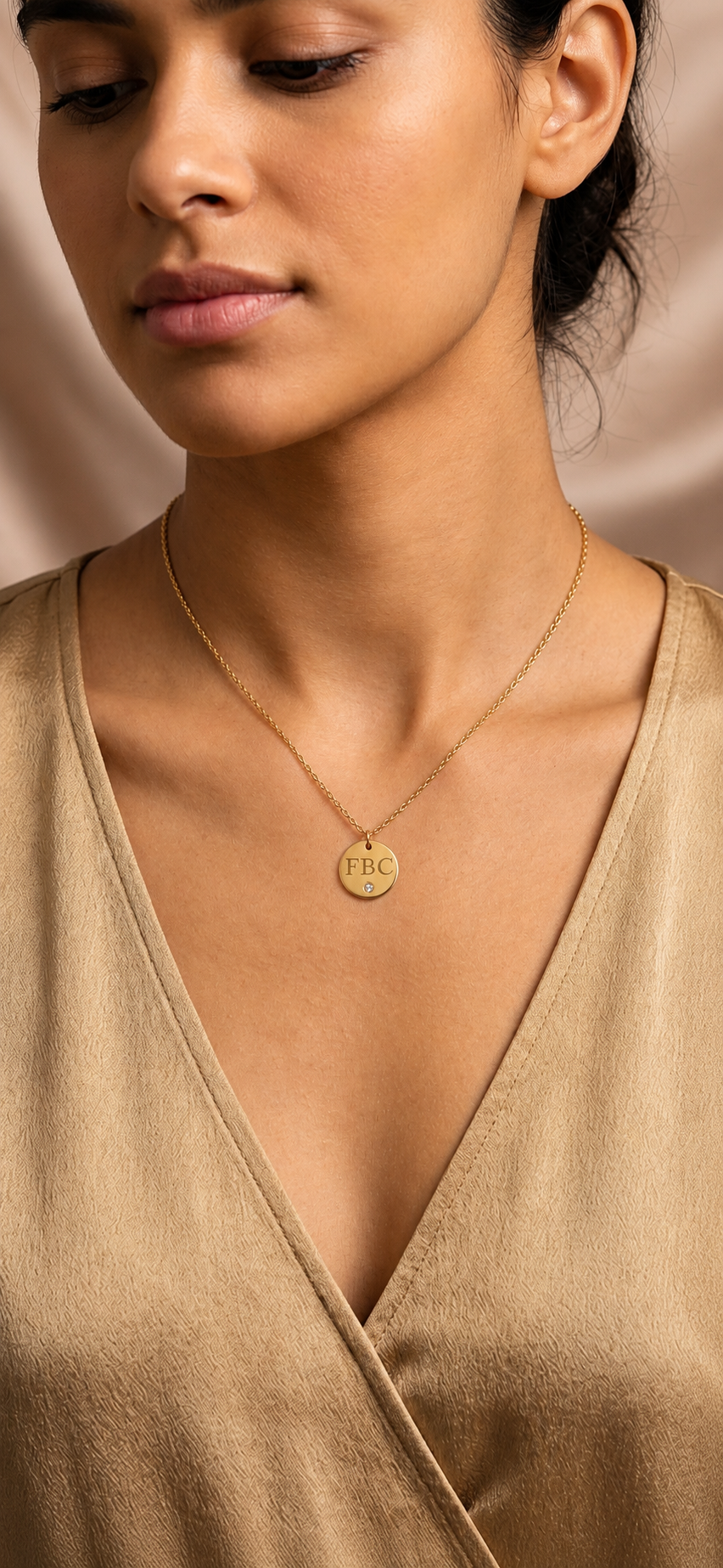 COLLAR PUNTO LUZ